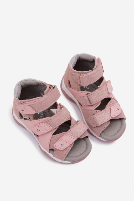 Bartek 84405-85 glänzende Sandalen für Mädchen in Rosa