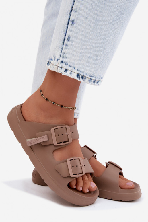D.Franklin DFSH413004 leichte Damen-Slipper in Sandfarbe