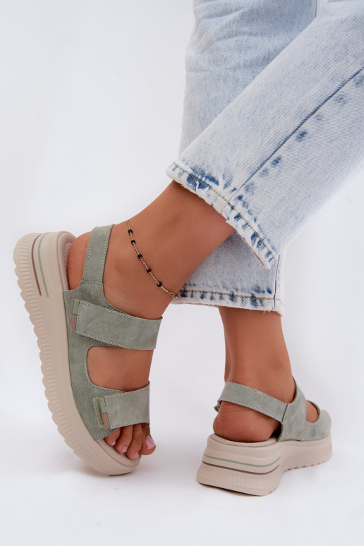 Damen-Platformsandalen aus Kunstveloursleder in grüner Farbe Peria