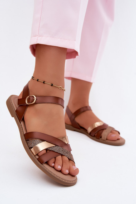 Flache Sandalen für Damenmit GlanzoZuym Streifenem braune Farbe Haden