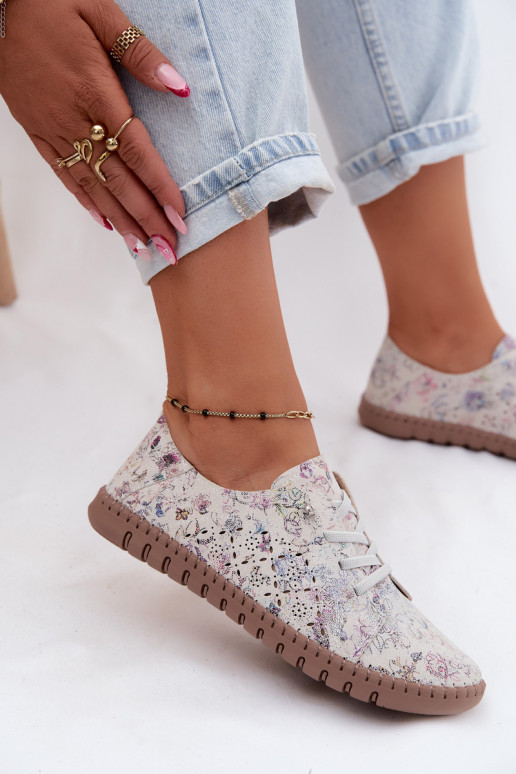Muster Schuhe mit Ausschnitten aus Kunstveloursleder Flaria
