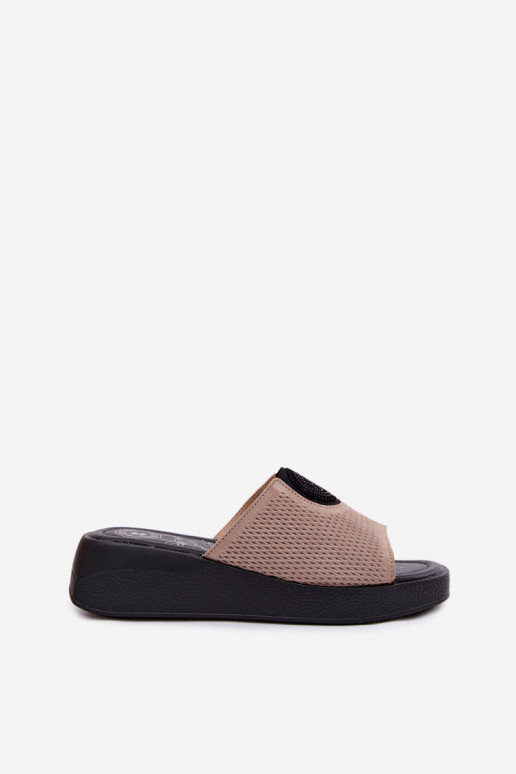 Sandfarbene Damenschuhe aus Kunstveloursleder Fablee