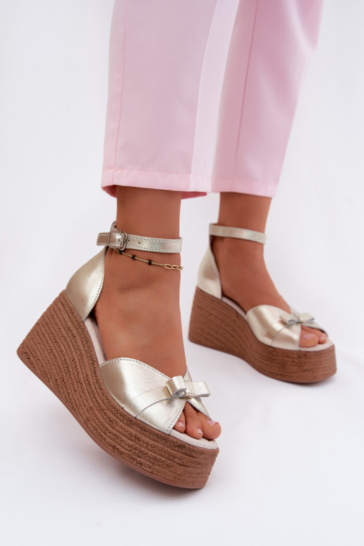 Haut Plateausandalen goldene Farbe Ashen