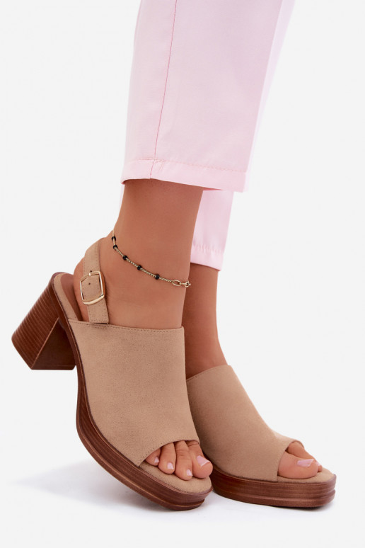 Damen Sandalen mit Absatz aus Kunstveloursleder in Sandfarbe Eclipse