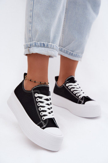 Freizeitschuhe mit einer Plattform schZuarze Farbe Amalfi