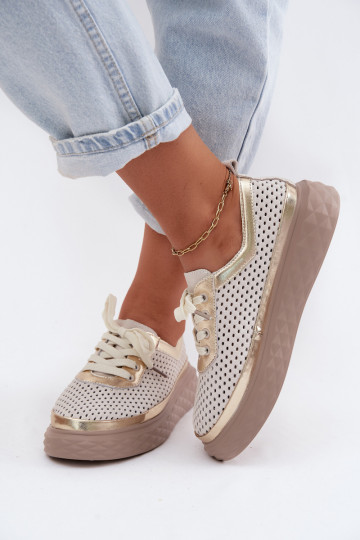 Damen Schuhe aus Kunstveloursleder mit Plattform und Ausschnitten in Sandfarbe Lessa