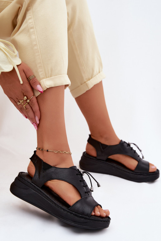 Damensandalen Feminin mit einer Plattform Es mussciejka I7646-01 schZuarze Farbe