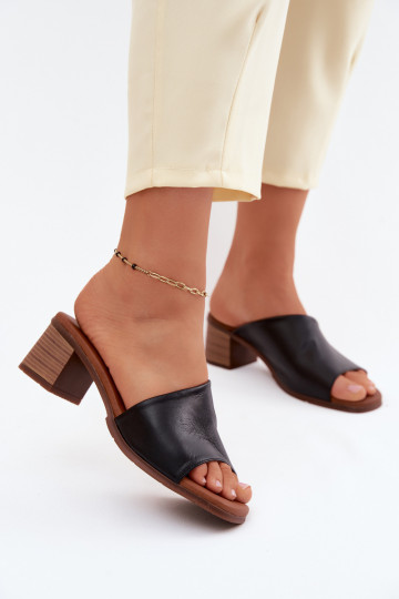 Schwarze Leder-Damenschuhe mit Absatz 2