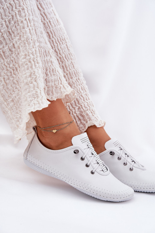 Damen Lederschuhe in weiß Artiker 54C0838
