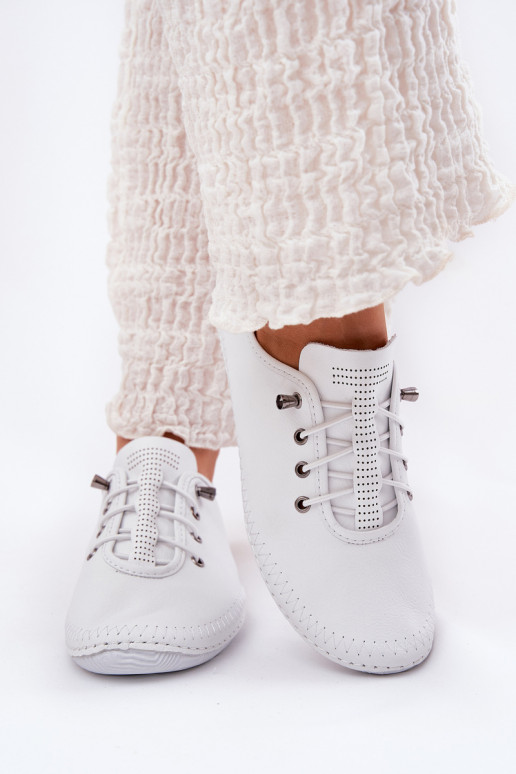 Damen Lederschuhe in weiß Artiker 54C0838