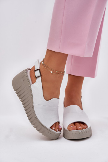 Damen Sandalen mit Elementen aus Naturleder auf Plattform in weiß Artiker 54C0786