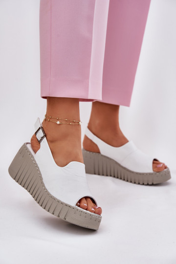 Damen Sandalen mit Elementen aus Naturleder auf Plattform in weiß Artiker 54C0786 2