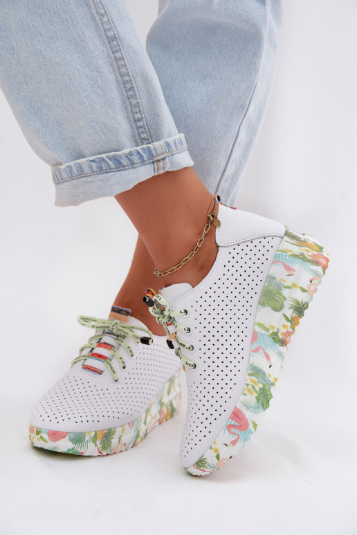 Haut Schuhe mit einer Plattform Artiker 58C0598 Zueiße Farbe