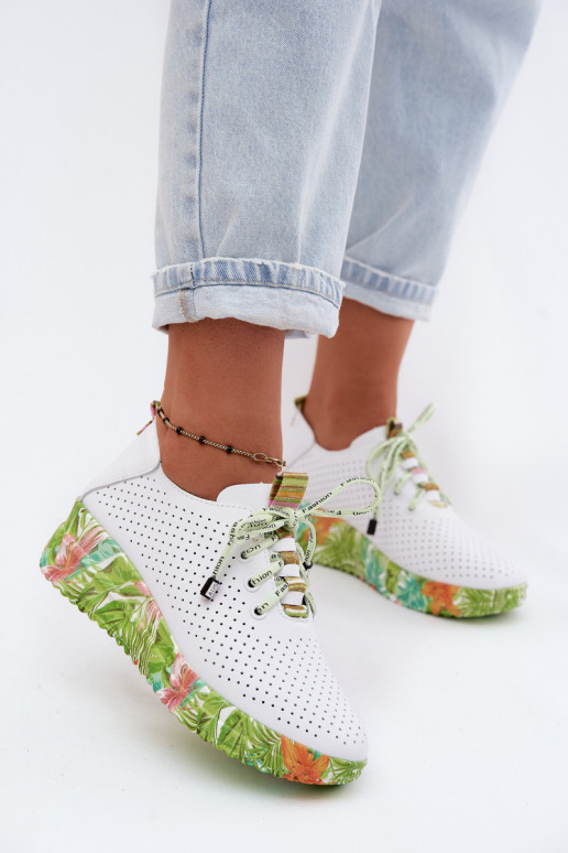Haut Schuhe mit einer Plattform Artiker 58C0600 INeiß-grüne Farbe