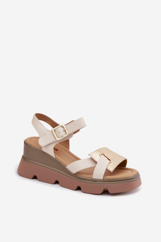 Damensandalen Feminin mit einer Plattform Artiker 58C0312 Beige-goldene Farbe