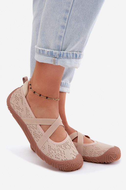 Sportliche Ballerinas mit elastischen Riemen Artiker 58C1903 sandfarben