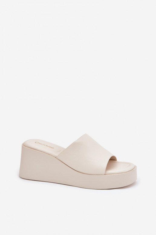 Elfenbeinfarbene Plattformslipper aus Kunstleder Obenae