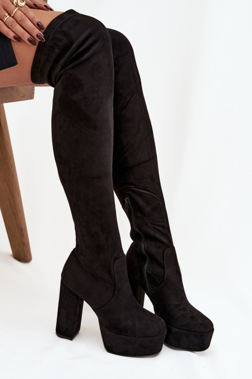 Schwarze lange Stiefel aus Kunstveloursleder mit Absätzen Amareen