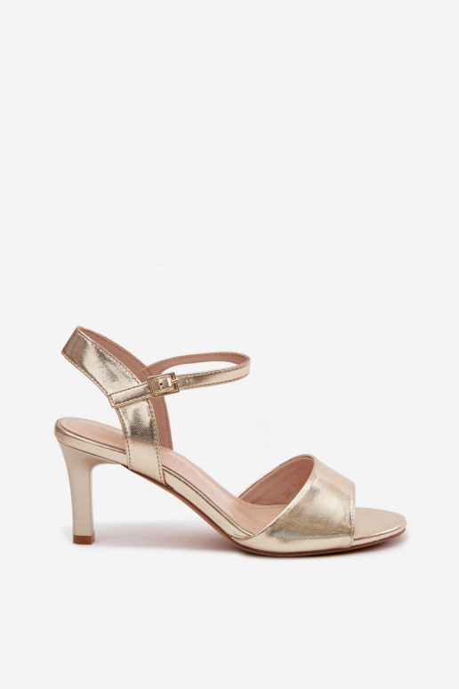 Damen Sandalen auf einem dünnen Absatz in goldfarben von Sergio Leone