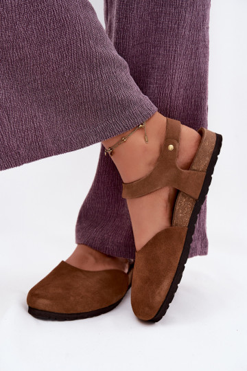 Leder-Suede Sandalen mit geschlossenen Zehen Tai turiciejka H7365-02 braun