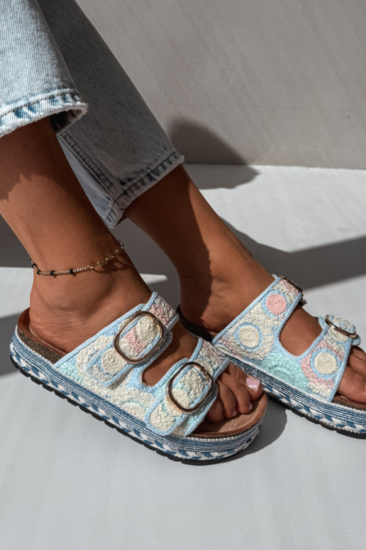 Glimma gehäkelte Slipper mit Plattform und Schnallen in Blau