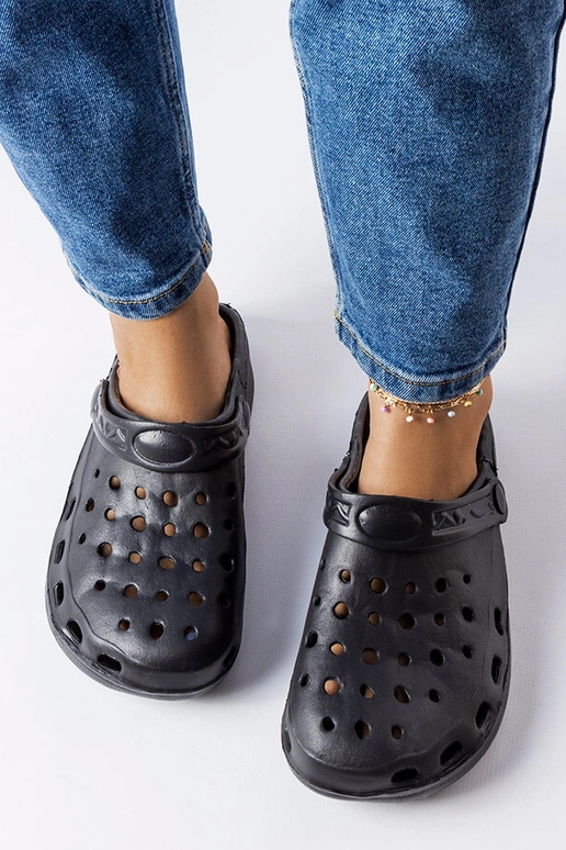 Schwarze Clogs mit geschlossener Spitze Kleist