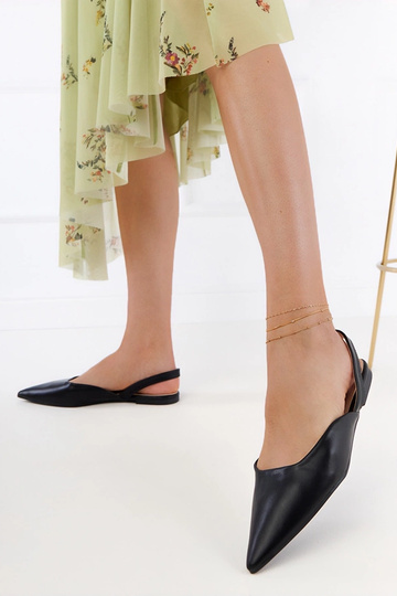 Schwarze Mules mit flachem Absatz Keliya 2