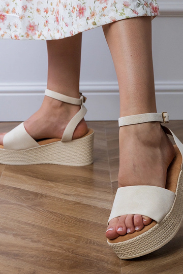 Beige Platformsandalen aus Kunstveloursleder Ganra 2
