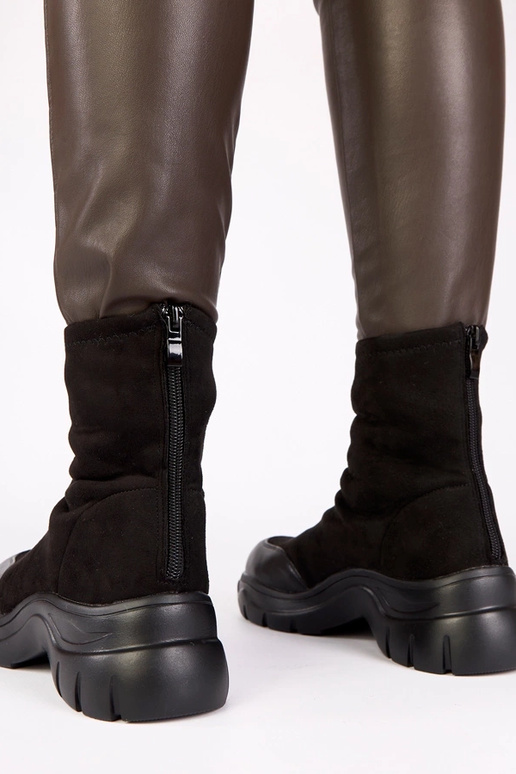 Schwarze Stiefeletten aus Kunstveloursleder mit dicker Sohle Alana