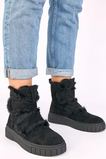 Schwarze Stiefeletten mit Klettverschluss, verziert mit Fell Grace