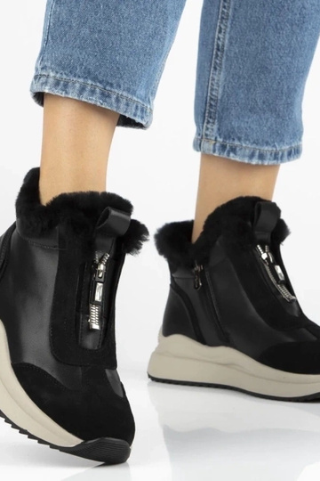 Schwarze Stiefeletten aus natürlichem Leder mit Fell Dorie