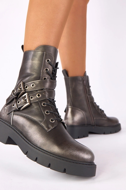 Metallic Stiefeletten auf Plattform mit dekorativen Schnallen Ruthy