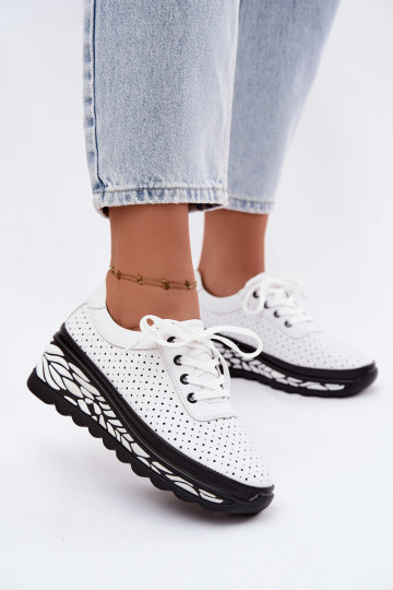 Weiße Damenschuhe mit Ausschnitten und Plattform Morra 2
