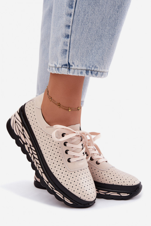 Sandfarbene Damenschuhe mit Ausschnitten und Plattform Morra