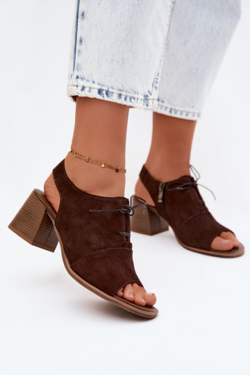 Elegante Leder High Heels mit stilvollen Details Zazoo 40523 in Schokoladenfarbe 2