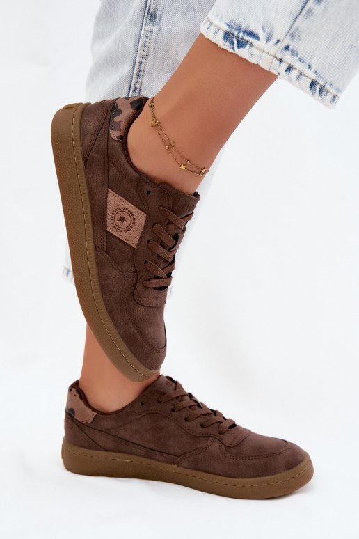 Glänzende Sneaker für Damen Big Star UU274017 in brauner Farbe