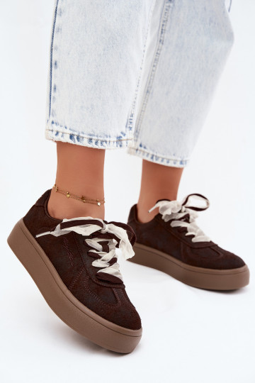 Damen-Sneaker mit Plattform und dekorativen Schnürsenkeln Big Star UU274004 2