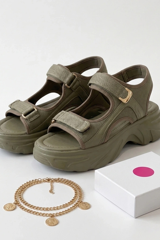 Grüne Sandalen auf einer massiven Sohle Abigail