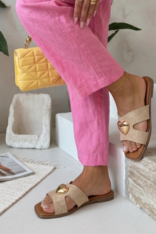 Beige Hausschuhe mit goldenem Herzen Lucrezia