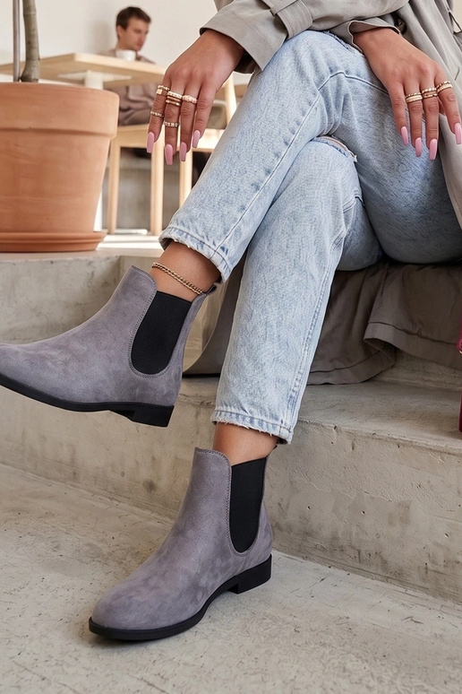 Graue Stiefeletten mit elastischem Schaft Cinzia