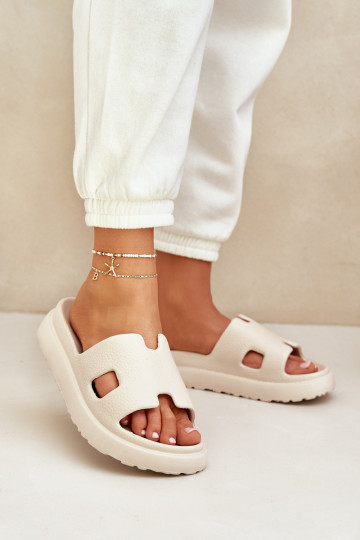 Elfenbeinfarbene leichte Slipper mit Ausschnitten Neladith 2