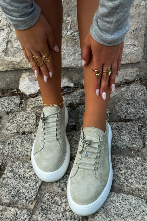Beige Plattform-Sneaker aus Kunstveloursleder Blushy