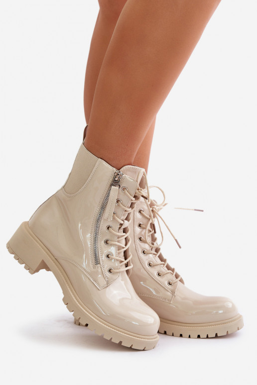 Beige Arbeitsstiefeletten mit Lackeffekt Ravanthia