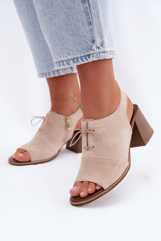 Elfenbein elegante Wildleder-Pumps mit stilvollen Details Zazoo 40523