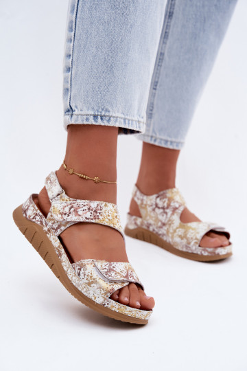 Weiß-goldene Damen-Sandalen mit Plattform und klebrigen Verschlüssen 2