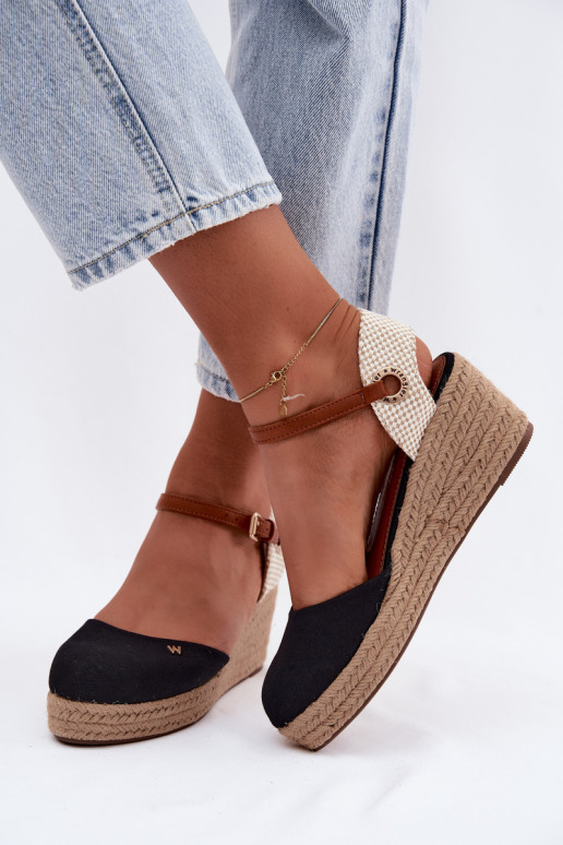 Schwarze Espadrilles mit Plattform