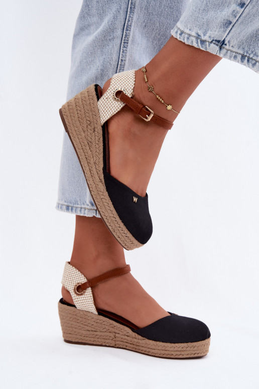 Schwarze Espadrilles mit Plattform