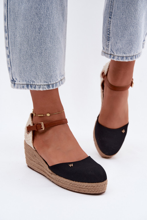 Schwarze Espadrilles mit Plattform