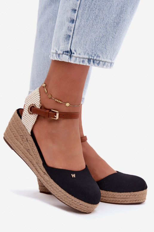Schwarze Espadrilles mit Plattform