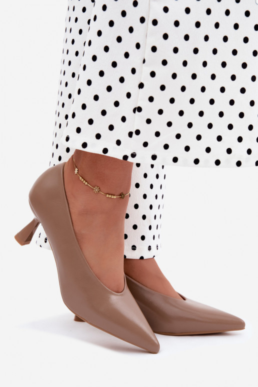 Spitze Schuhe mit Absätzen in Khaki Silenta